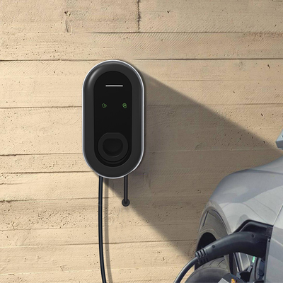 レベル IP55 4.3 インチ LCD EV 充電ステーション