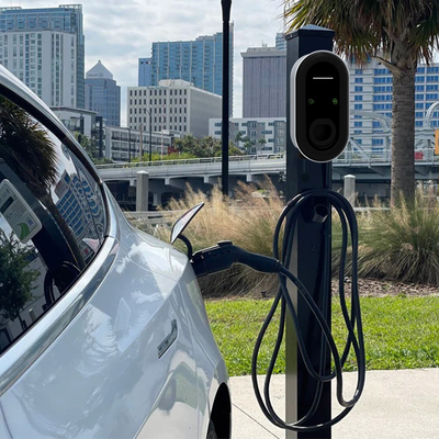 7kw 電動車レベル2充電器 Evタイプ2プラグと壁掛け装置