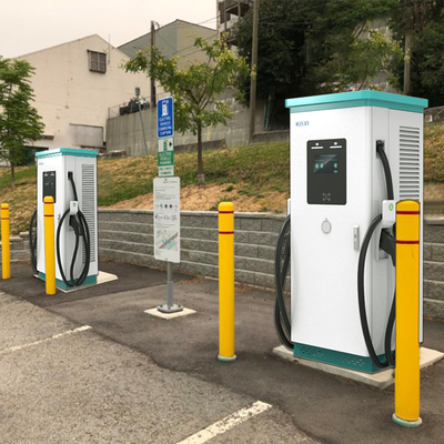 240KW DC出力電流 60kw CCS チャデモ EV 充電器 Ocpp16.j ダブルガン 急速充電器