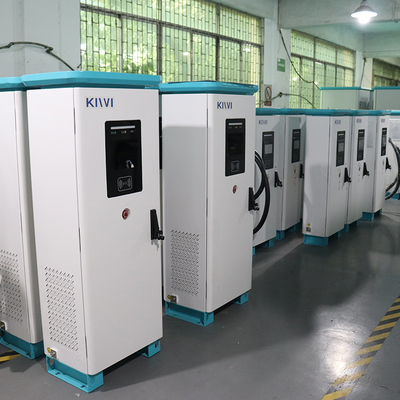 CCS/CHAdeMO/Tesla OCCP 1.6 出力電圧150V-1000Vの120KWDCEV充電器に対応する