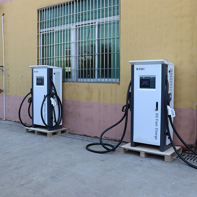 120kw 3相電動自動車電源 急速充電ステーション チャデモ CCS1 CCSタイプ 2 急速DCEV充電器